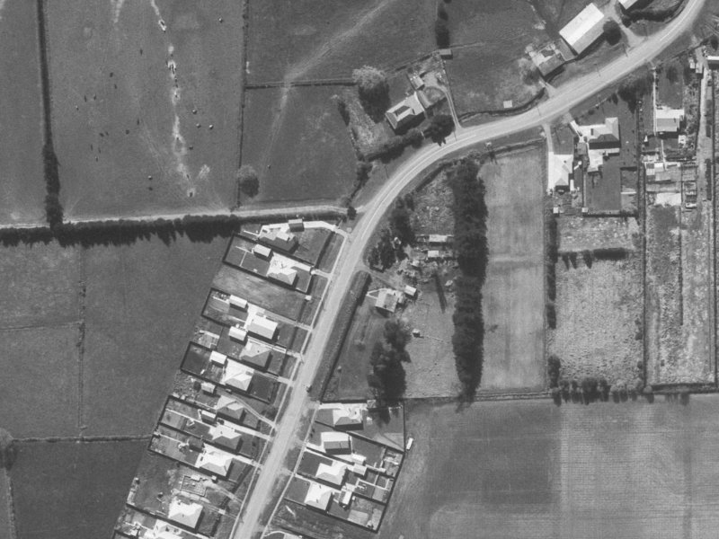 439 Hills Road from the air, 1960-1964