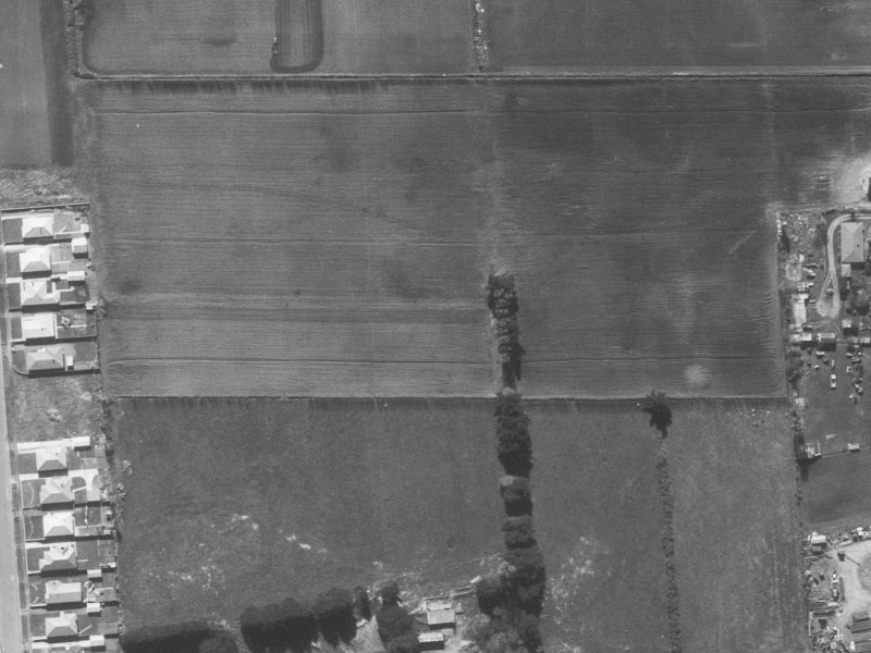 19 Sanctuary Gardens from the air, 1960-1964
