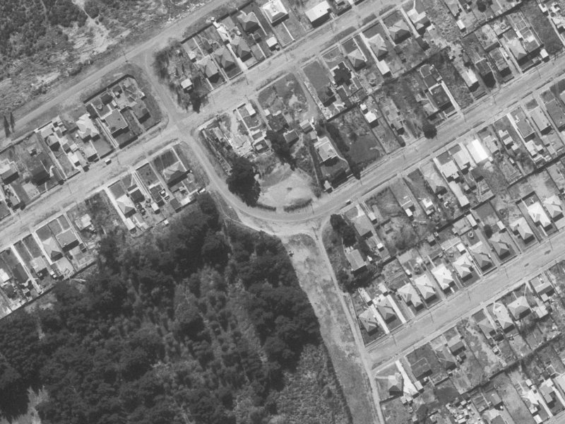 70 Effingham Street from the air, 1960-1964