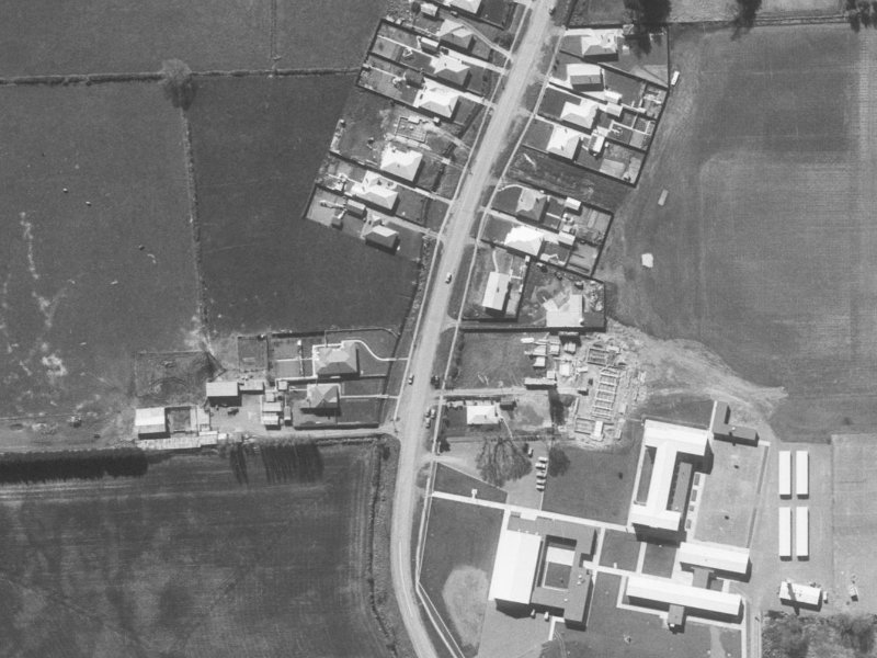2 East Ellington Drive from the air, 1960-1964