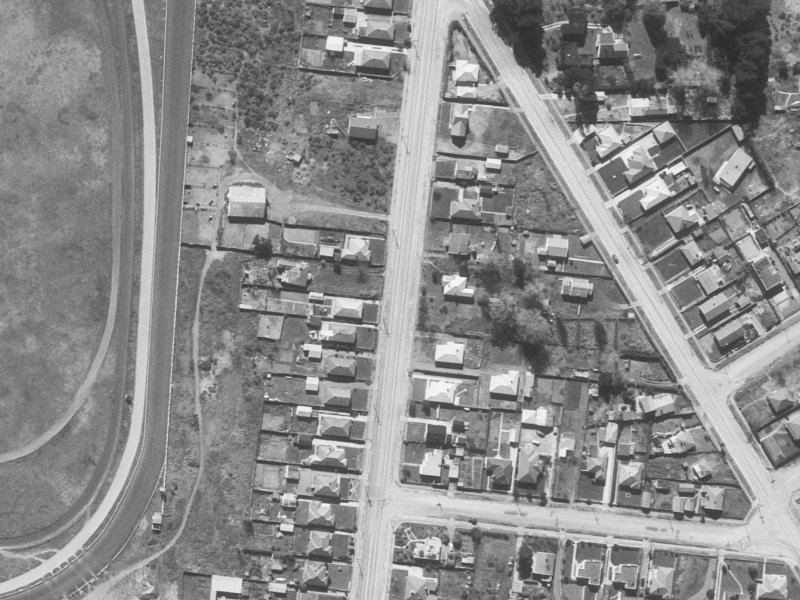 246-224 Bower Avenue from the air, 1960-1964