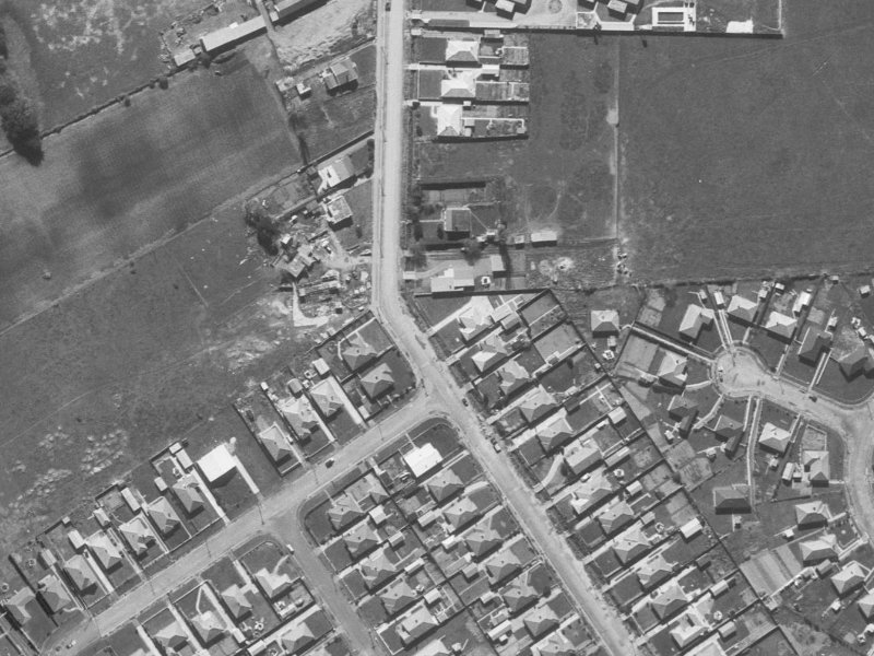 82 Philpotts Road from the air, 1960-1964