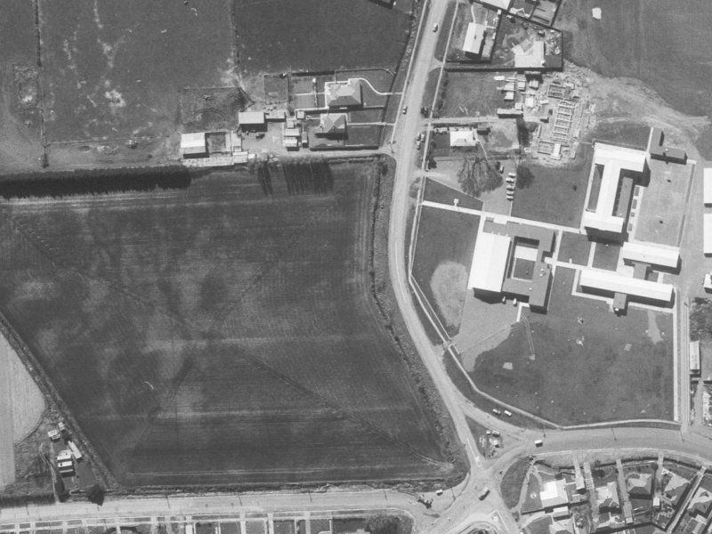 407-419 Hills Road from the air, 1960-1964