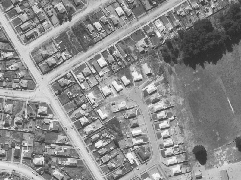 39 Leverett Place from the air, 1960-1964