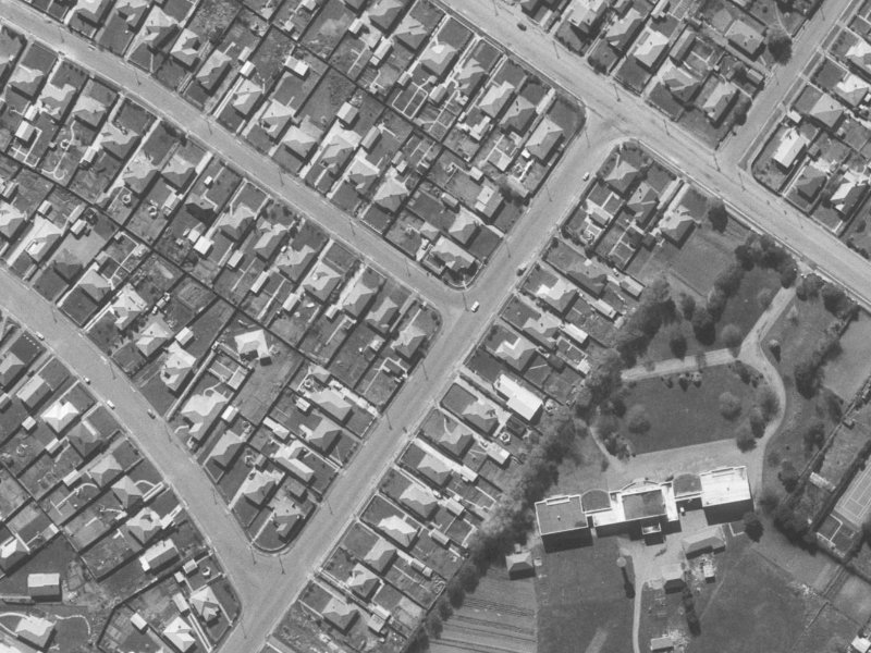 54 Moreland Avenue from the air, 1960-1964