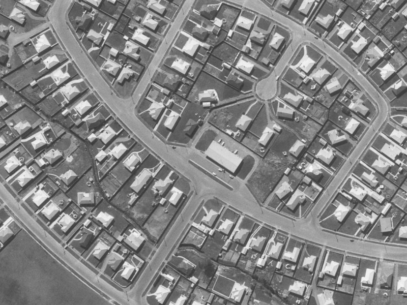 88 Harris Crescent from the air, 1960-1964