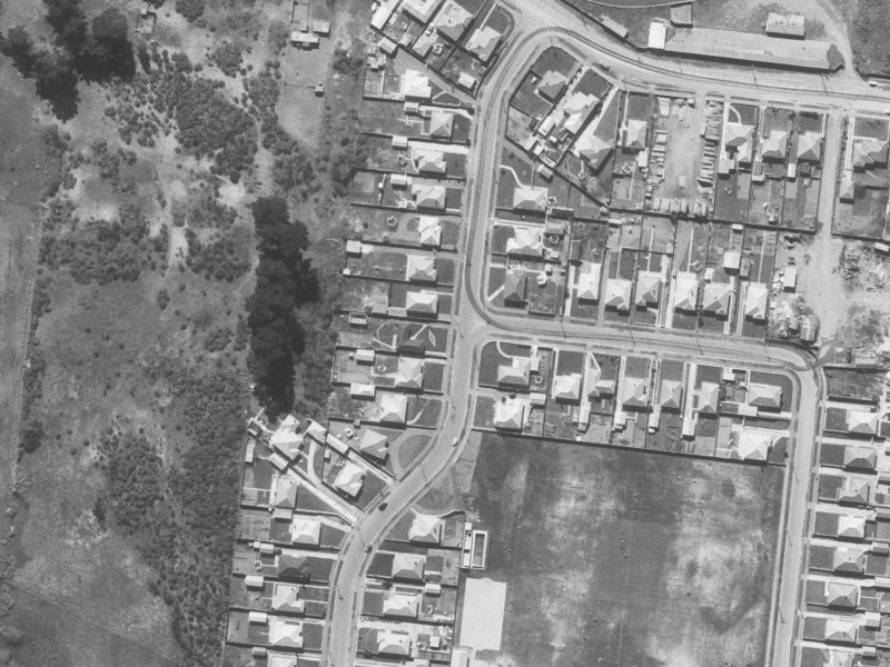 89 Wattle Drive from the air, 1960-1964