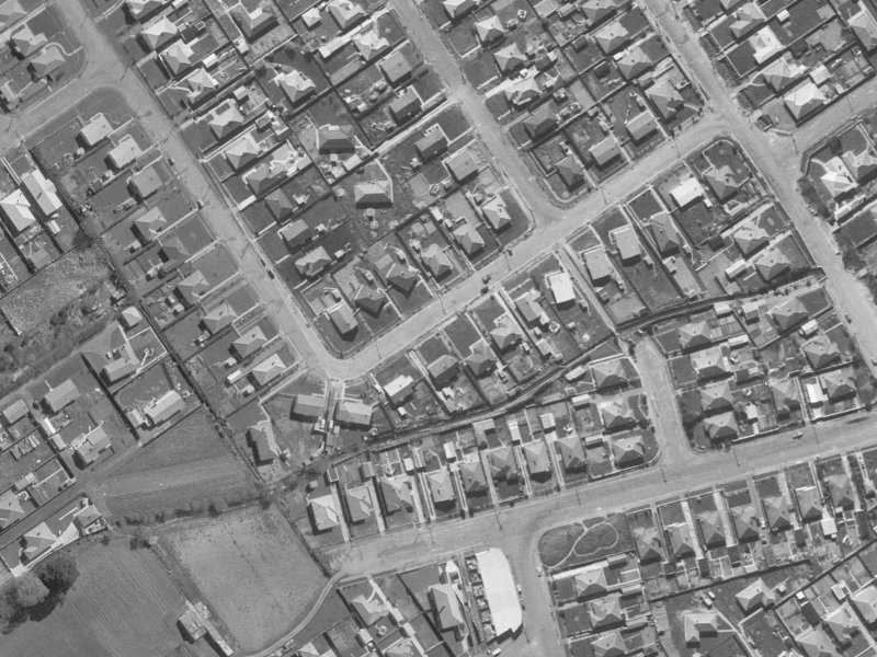 21 Glenfield Crescent from the air, 1960-1964