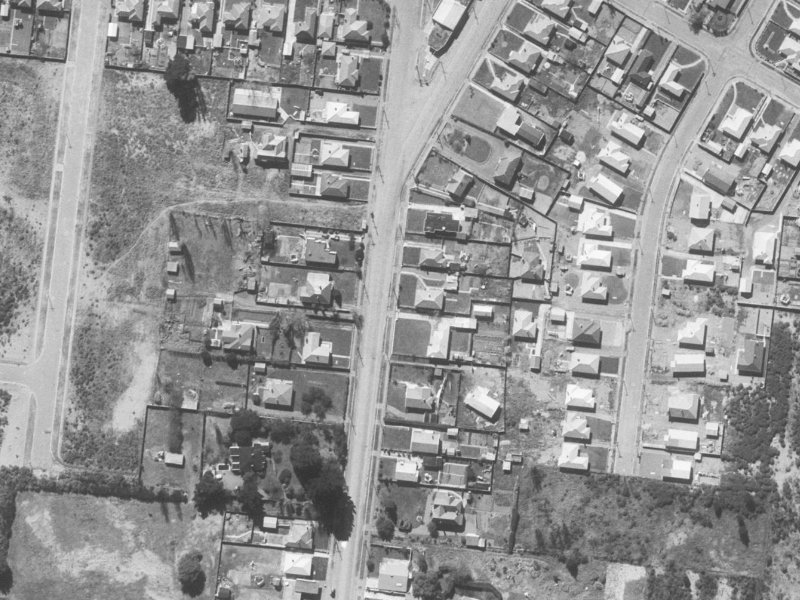 44 Bassett Street from the air, 1960-1964