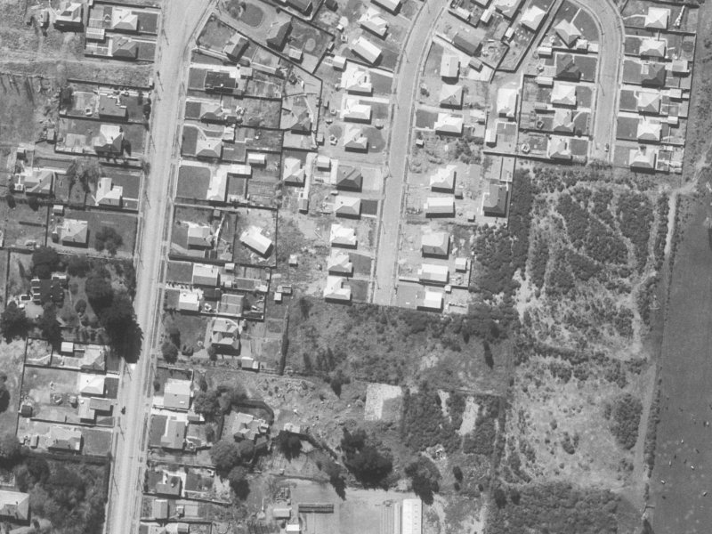 58 Vivian Street from the air, 1960-1964