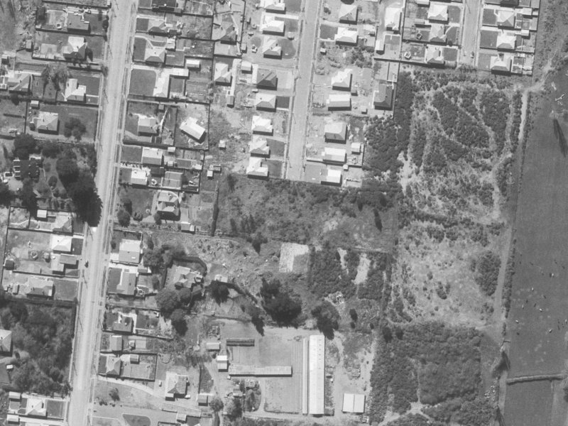 66 Vivian Street from the air, 1960-1964