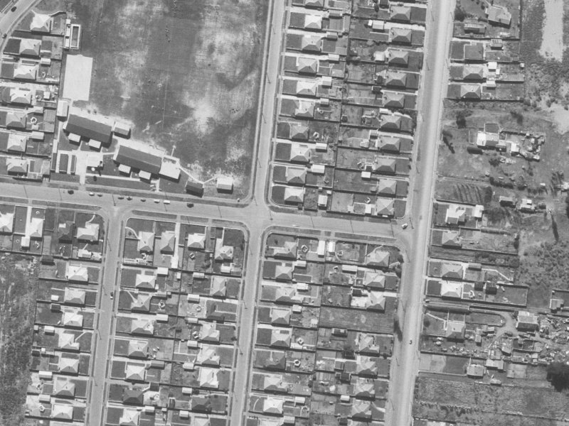54 Willryan Avenue from the air, 1960-1964
