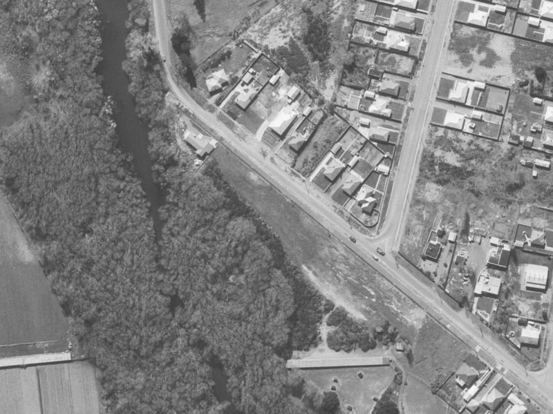 47 Lake Terrace Road from the air, 1960-1964
