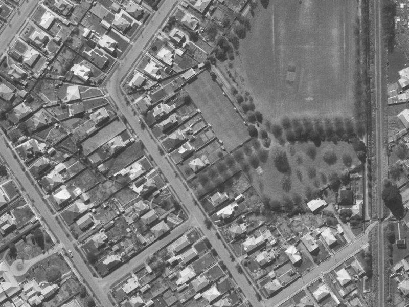 68 St James Avenue from the air, 1960-1964