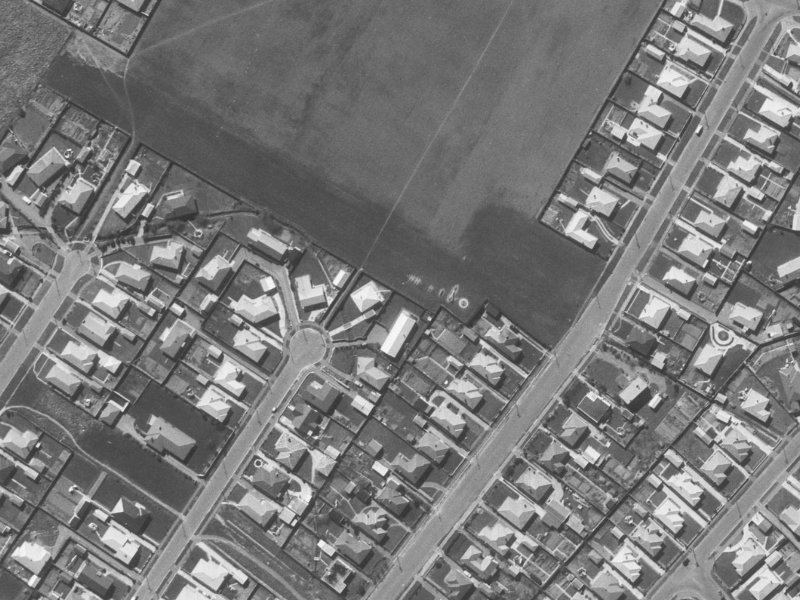 44 Torquay Place from the air, 1960-1964