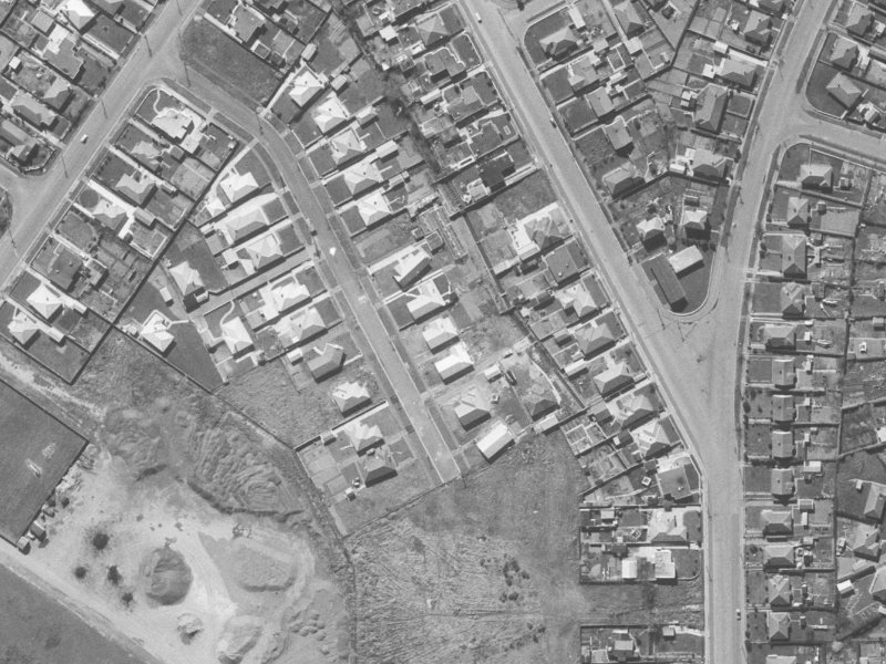 19 Whitehall Street from the air, 1960-1964