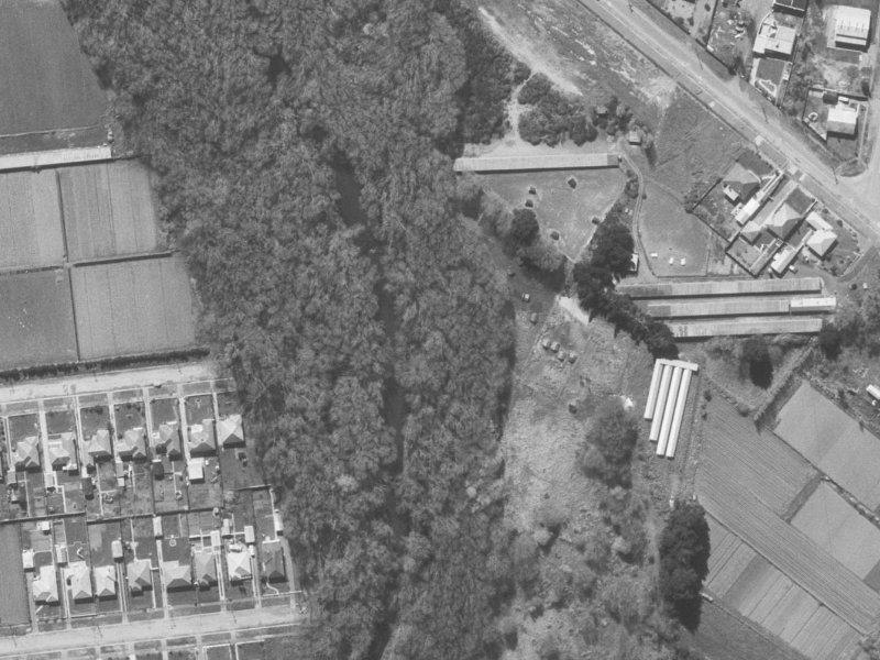 18 De Ville Place from the air, 1960-1964