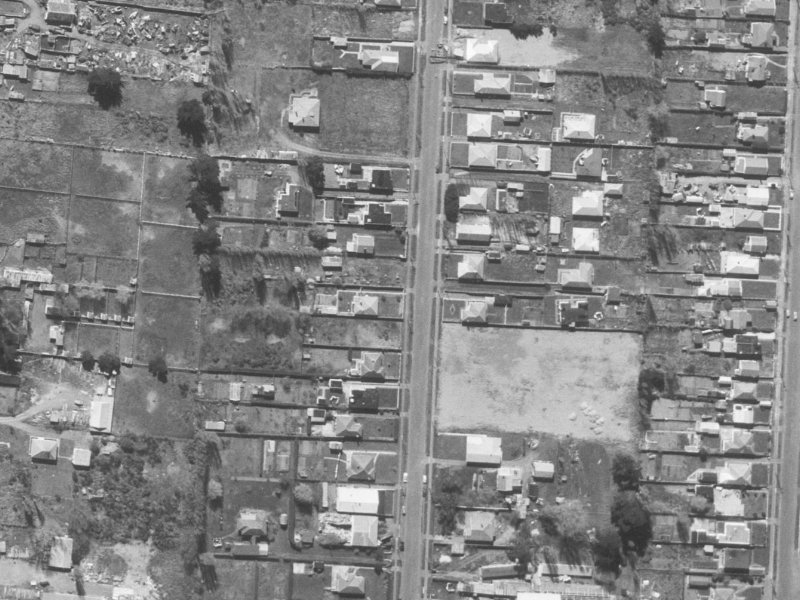 98 Palmers Road from the air, 1960-1964