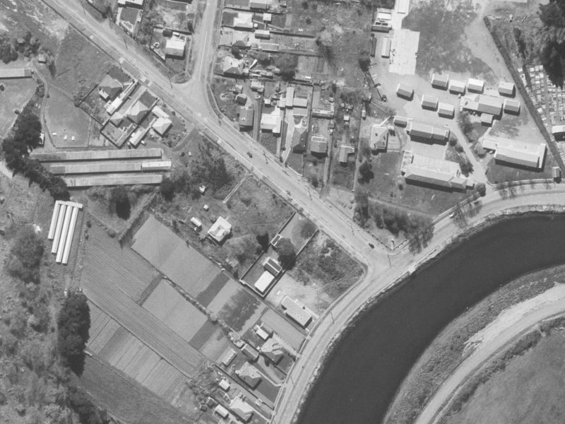 7 Lake Terrace Road from the air, 1960-1964