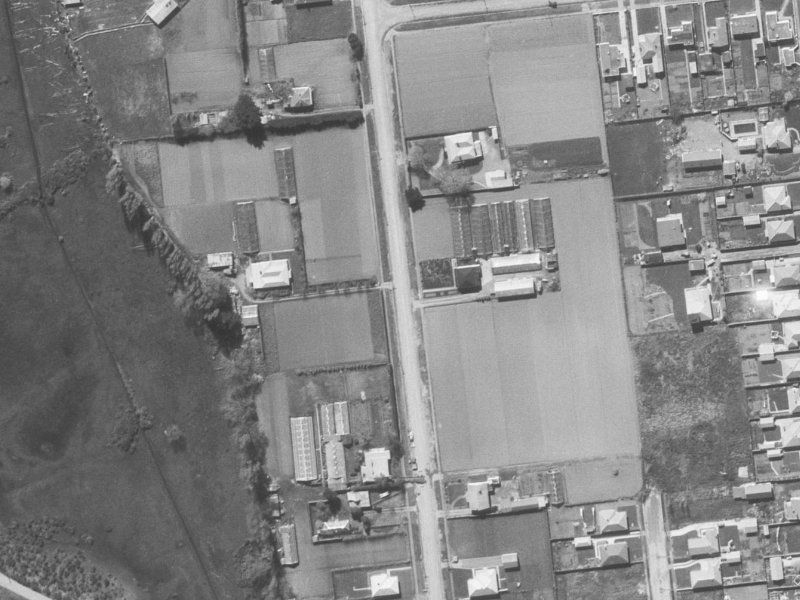 95 Kingsford Street from the air, 1960-1964