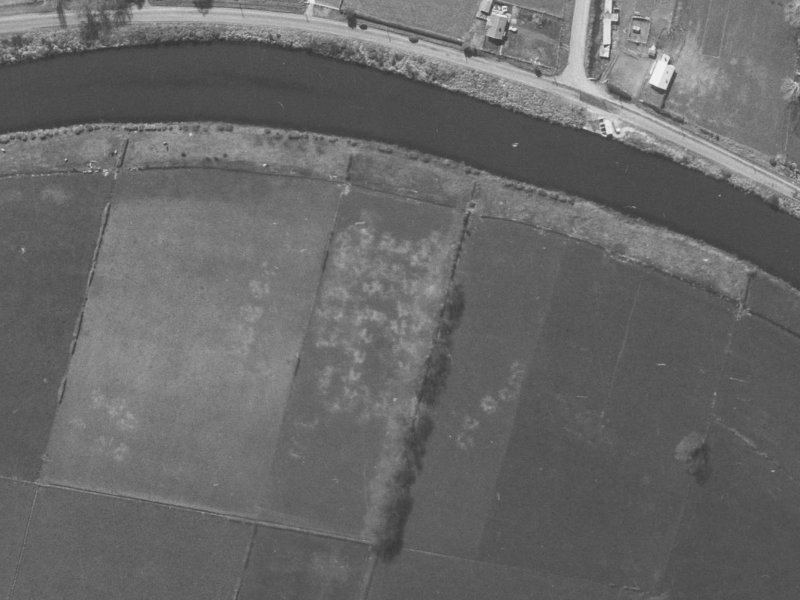 6 Chale Lane from the air, 1960-1964