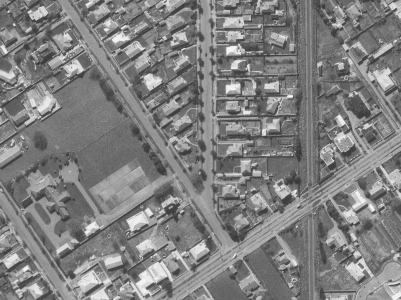 5 Saint James Avenue from the air, 1960-1964