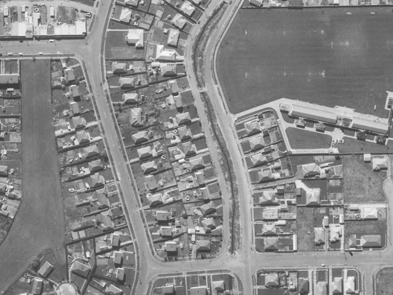 79 Quinns Road from the air, 1960-1964