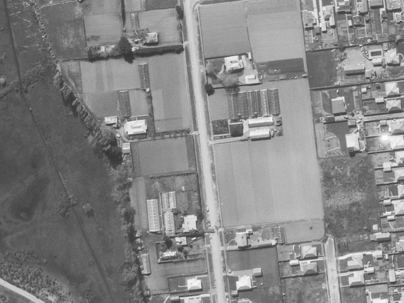 96 Kingsford Street from the air, 1960-1964