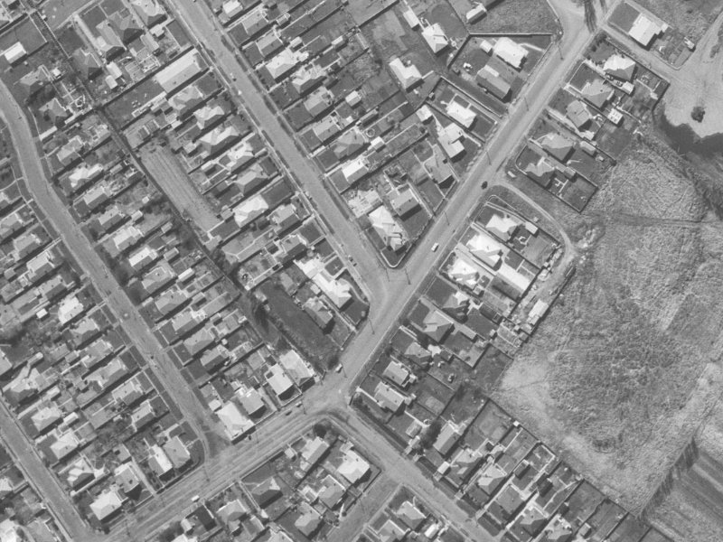 1 Fergusson Avenue from the air, 1960-1964