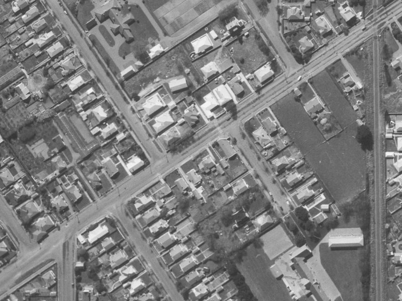88 Blighs Road from the air, 1960-1964