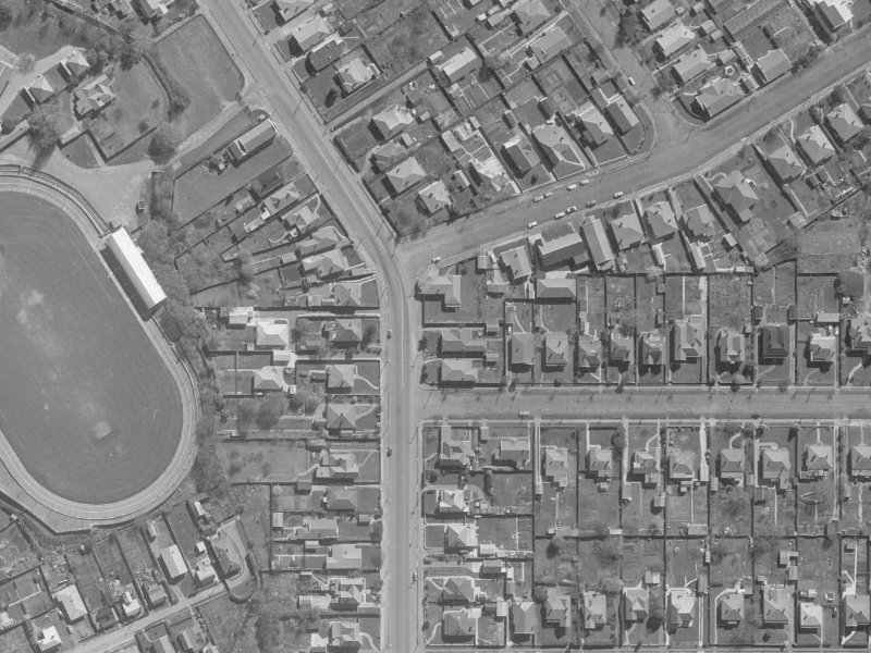 88 Cranford Street from the air, 1960-1964