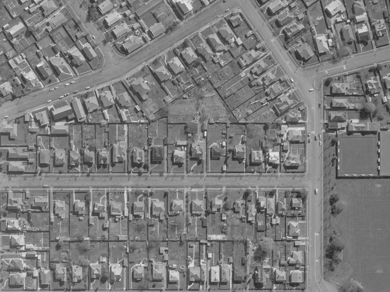 39 Oxley Avenue from the air, 1960-1964