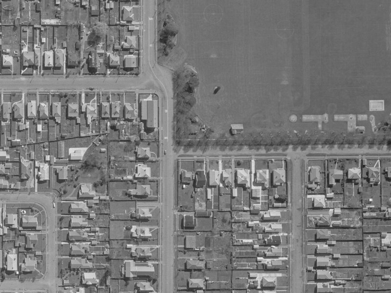 4 Edward Avenue from the air, 1960-1964