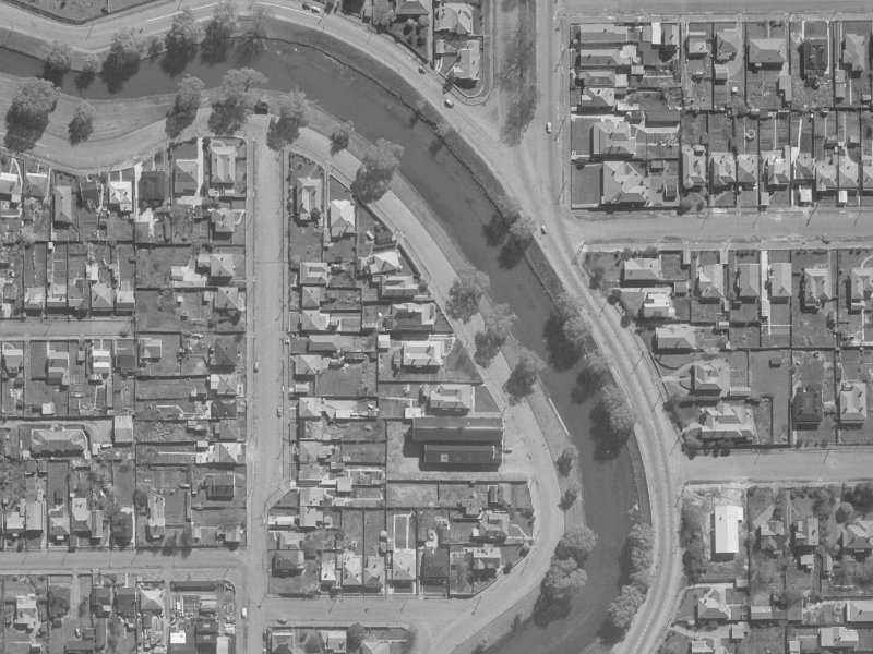 402–450 Oxford Terrace from the air, 1960-1964