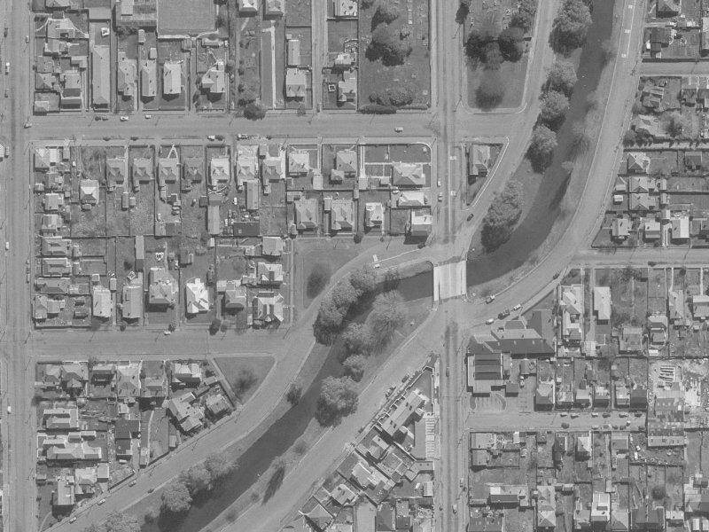 335 Cambridge Terrace from the air, 1960-1964