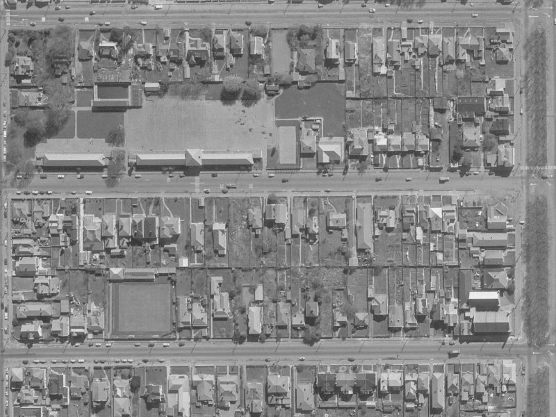 280–314 Gloucester Street from the air, 1960-1964