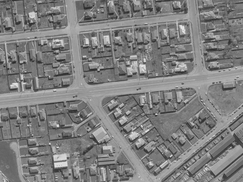 89 Blenheim Road from the air, 1960-1964