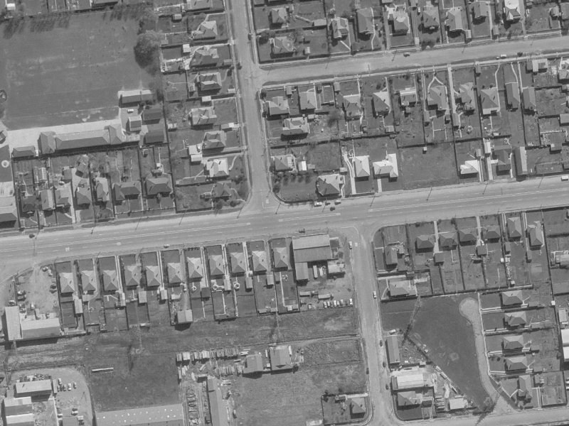 122C Blenheim Road from the air, 1960-1964