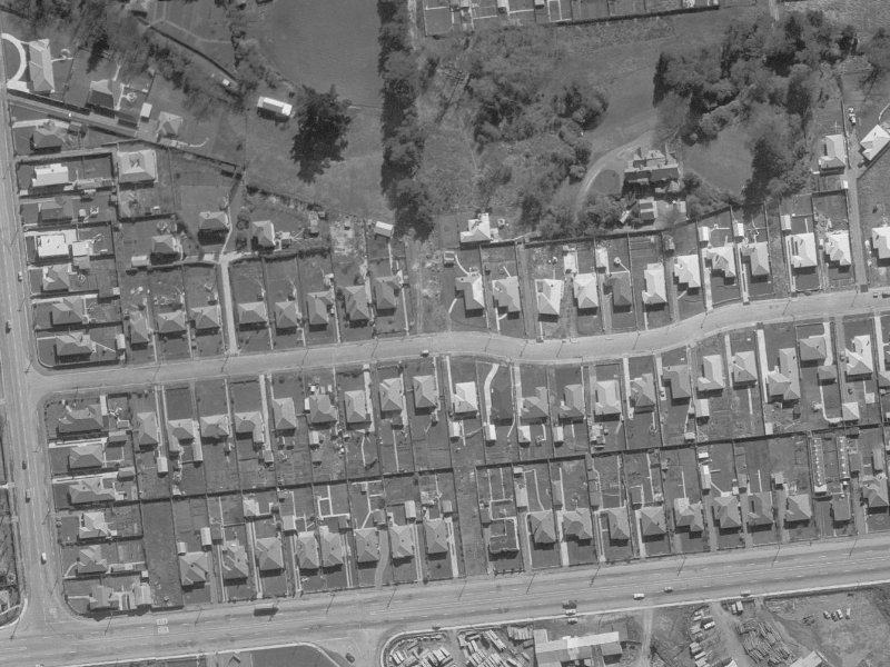 30 Acacia Avenue from the air, 1960-1964