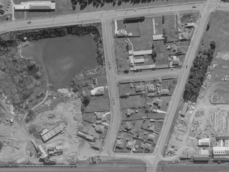 8–14 Smarts Road from the air, 1960-1964