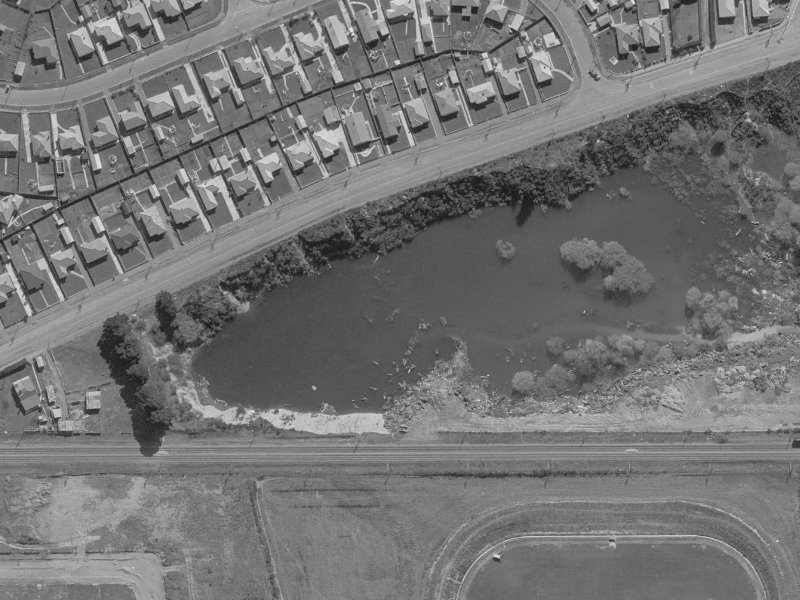 205–235 Waterloo Road from the air, 1960-1964