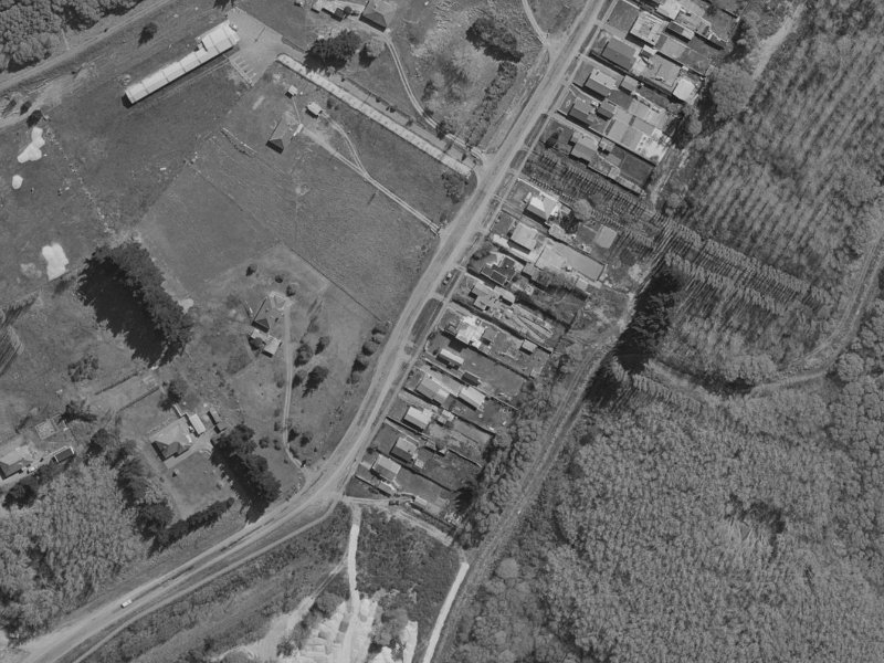 84 Kainga Road from the air, 1970-1974