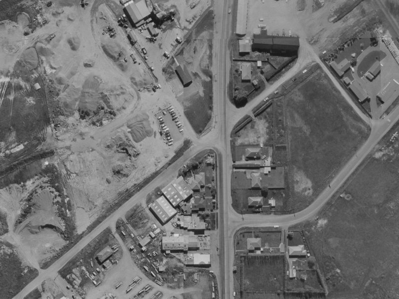 1 Empire Road from the air, 1970-1974