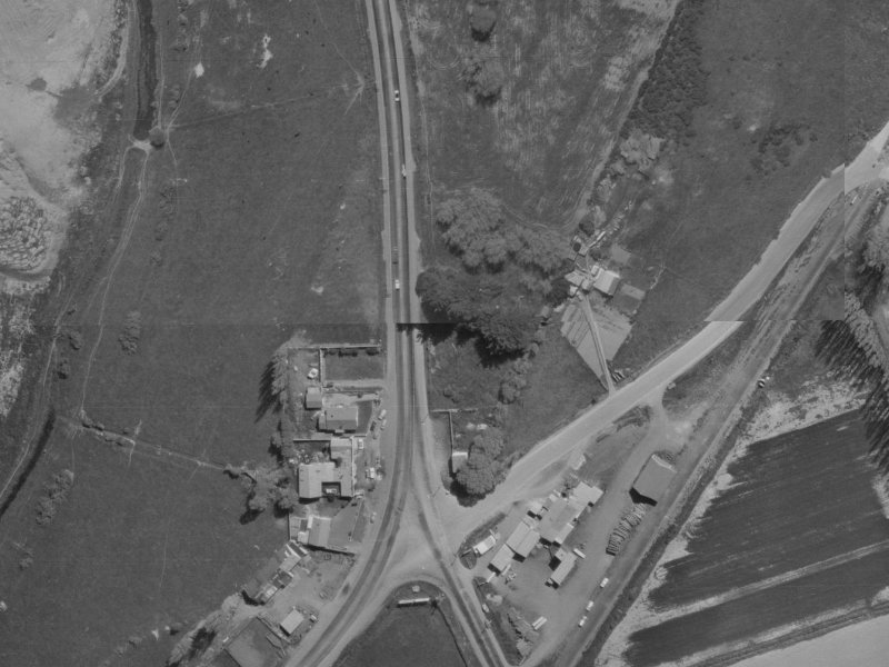 1055 Main North Road from the air, 1970-1974