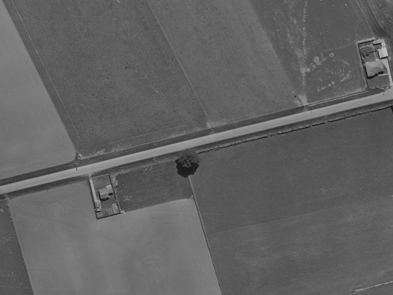547 Coutts Island Road from the air, 1970-1974
