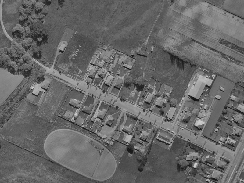 26 Darroch Street from the air, 1970-1974