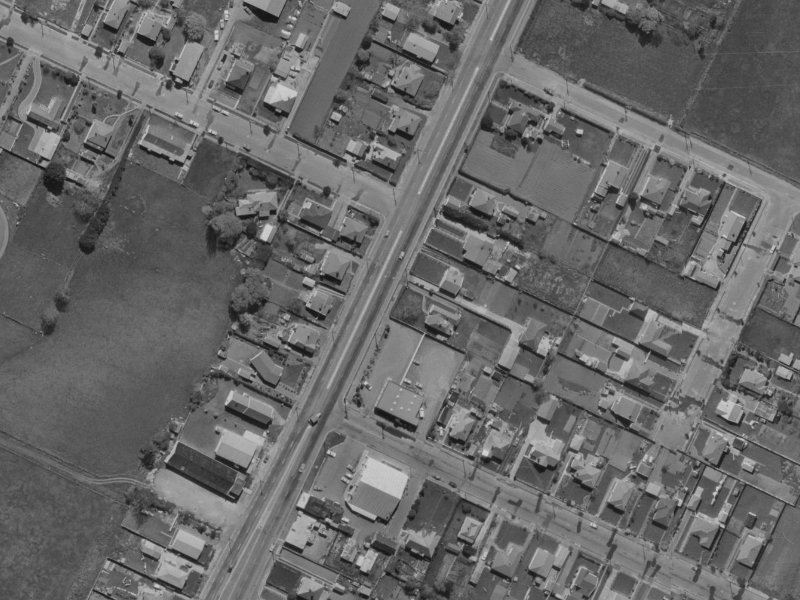 816 Main N Road from the air, 1970-1974