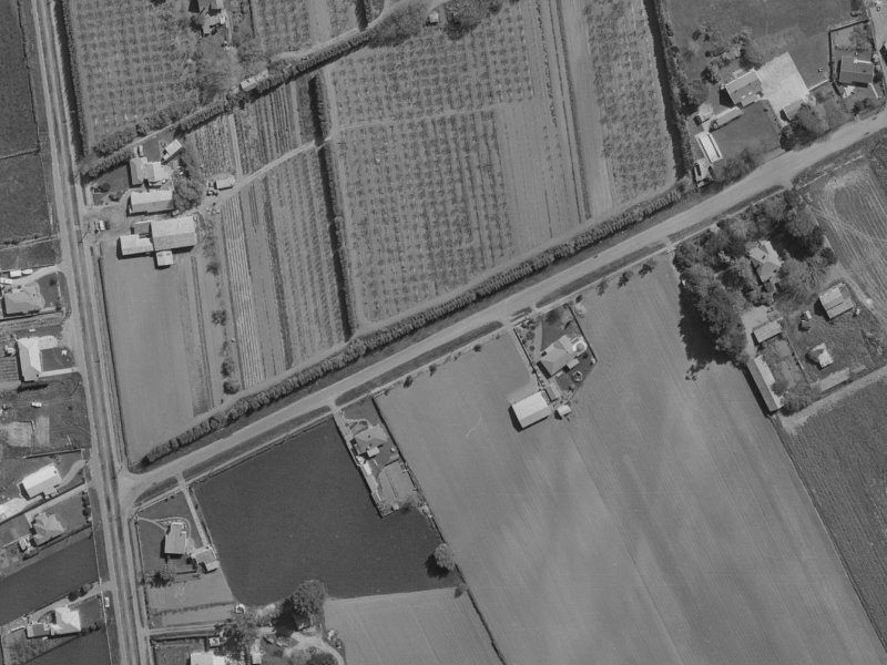 18 Turners Road from the air, 1970-1974