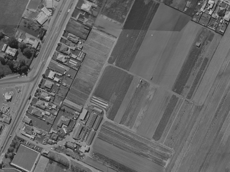 4 Tahi Place from the air, 1970-1974