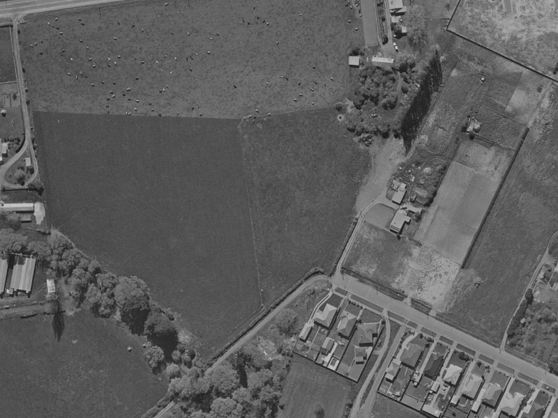 12 Springwater Avenue from the air, 1970-1974